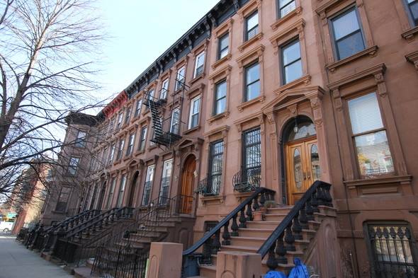Located on a beautiful tree-lined street. High ceilings with great lighting. Ope New York, NY Rental unit in Brooklyn · 1 bedroom · 1 bed · 1 shared bath Private room in rental unit vacation rental 27398972