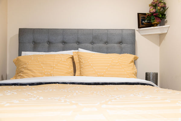 Totally INDEPENDENT and PRIVATE; nothing is shared: One Double Bed in a basement New York, NY Rental unit in Queens · ★4.54 · 1 bedroom · 1 bed · 1 bath Entire rental unit vacation rental 2909117