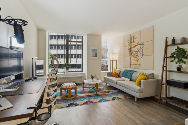Welcome to turn-key living in Manhattan with this studio apartment by Anyplace.  San Francisco, CA Serviced apartment in New York · ★4.33 · Studio · 1 bed · 1 bath Entire serviced apartment vacation rental 649265807138349981