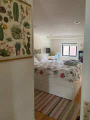 Keep it simple at this peaceful and centrally-located place. New York, NY Rental unit in Brooklyn · 1 bedroom · 1 bed · 1 shared bath Private room in rental unit vacation rental 643339344703990354