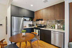 Kick back and relax in this calm, stylish space. This spacious studio offers an  New York, NY Rental unit in Brooklyn · Studio · 1 bath Entire rental unit vacation rental 951571743611145829