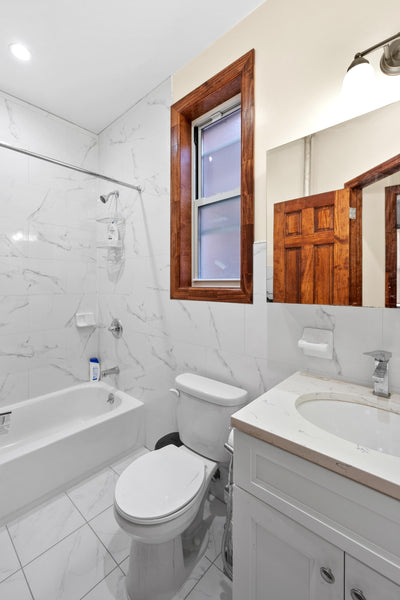 Kick back and relax in this calm, stylish space. New York, United States Rental unit in Brooklyn · ★4.63 · 1 bedroom · 1 bed · 1.5 shared baths Private room in rental unit vacation rental 622687594514022681