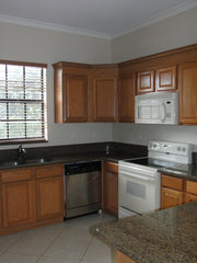 Large room in historic Forest Hills building on the 1st floor.<br />5 minutes wa  Rental unit in Queens · 1 bedroom · 1 bed · 1 shared bath Private room in rental unit vacation rental 19992696