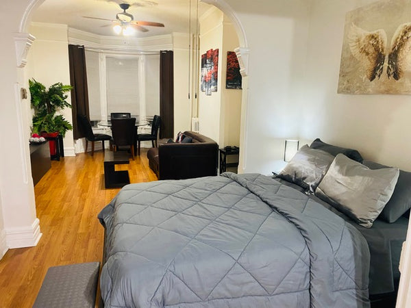 Sunset Park is a fantastic neighborhood that offers something for everyone. Loca New York, NY Rental unit in Brooklyn · ★4.88 · 1 bedroom · 1 bed · 1 bath Entire rental unit vacation rental 785441392943528281
