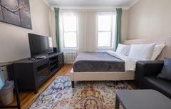 Charming, stylish and fully furnished studio apartment with all necessary amenit New York, NY Rental unit in New York · ★4.68 · Studio · 1 bed · 1 bath Entire rental unit vacation rental 19118963