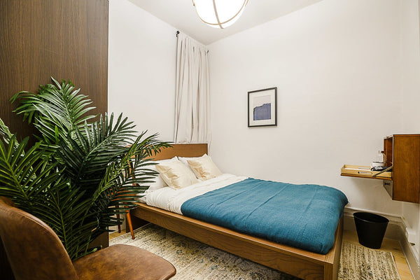 This clean, charming and glossy room is available in Hell's Kitchen, <br />   Ne  Rental unit in New York · 1 bedroom · 1 bed · 0 shared baths Private room in rental unit vacation rental 45734969