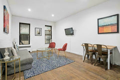 Fully furnished large 1 bedroom with an ideal split layout. This apartment is on New York, NY Rental unit in New York · ★4.88 · 1 bedroom · 1 bed · 1 bath Entire rental unit vacation rental 11652872