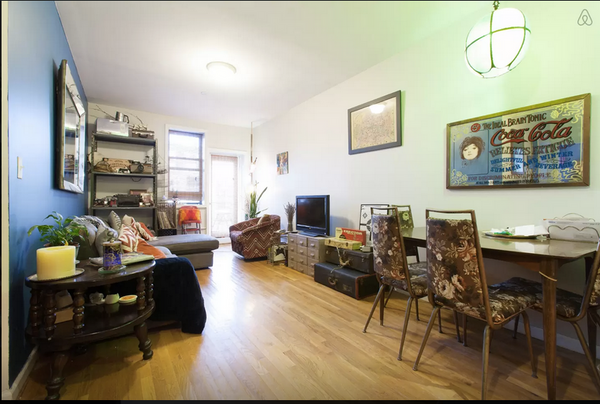Super cozy 2BR/ 1BA located on one of the prettiest and most sought after blocks New York, NY Rental unit in Brooklyn · 2 bedrooms · 2 beds · 1 bath Entire rental unit vacation rental 10833173