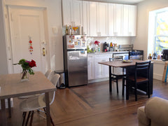 This well lit bedroom is in a spacious and cute 2 bedroom apartment located in t New York, NY Rental unit in New York · ★5.0 · 1 bedroom · 1 bed · 1 bath Private room in rental unit vacation rental 9935509