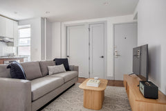 Feel at home wherever you choose to live with Blueground. You’ll love this brigh New York, NY Rental unit in New York · 3 bedrooms · 3 beds · 2 baths Entire rental unit vacation rental 960611235277298800