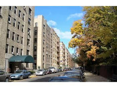 Beautiful 1937 art deco building. Housing a beautiful, quite, cozy Large Studio   Rental unit in Bronx · Studio · 1 bed · 1 bath Entire rental unit vacation rental 7561686