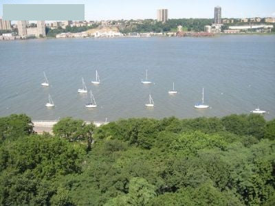 Prime Upper West Side location!<br />-Private terrace <br />-Hudson River views  New York, NY Rental unit in New York · Studio · 1 bed · 1 bath Entire rental unit vacation rental 4782252