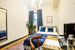 This clean, charming and glossy room is available. This room is <br />   availab  Rental unit in New York · 1 bedroom · 1 bed · 0 shared baths Private room in rental unit vacation rental 45491670