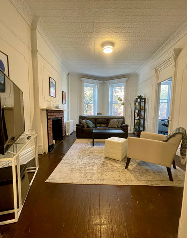 A completely private 2-bedroom apartment in a gorgeous brownstone in historic Pa New York, United States Rental unit in Brooklyn · ★4.92 · 2 bedrooms · 2 beds · 1 bath Entire rental unit vacation rental 53180695