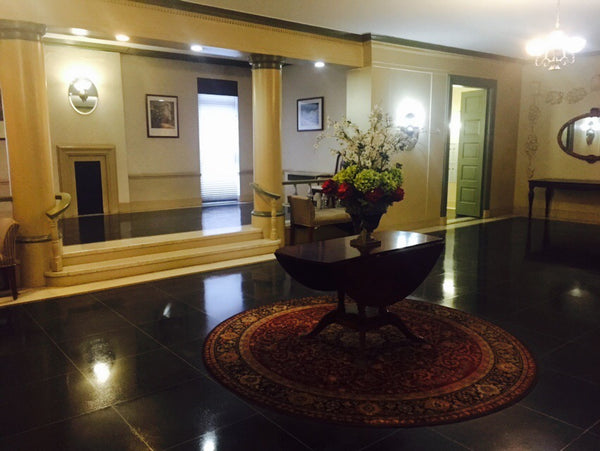 Gorgeous 2 Bedroom apartment int he heart of Forest Hills close to all restauran New York, NY Rental unit in Forest Hills  · 2 bedrooms · 2 beds · 1 bath Entire rental unit vacation rental 13963005