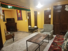 This 800 sqft independent one-bedroom apt is a part of an owner-occupied duplex  New York, NY Rental unit in Queens · ★4.88 · 1 bedroom · 5 beds · 1 bath Entire rental unit vacation rental 14654573