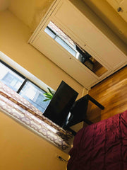 Beautiful cozy bedroom with WiFi, TV. Very close to restaurants, coffee shops li New York, NY Rental unit in New York · ★4.35 · 1 bedroom · 1 bed · 1 shared bath Private room in rental unit vacation rental 30514401