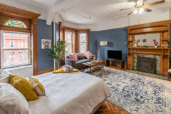 Gorgeous 2nd floor walk up Studio Apt, in a landmark brownstone, in the heart of New York, NY Rental unit in Brooklyn · ★4.86 · Studio · 1 bed · 1 bath Entire rental unit vacation rental 17669480