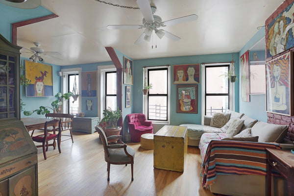 Beautiful top-floor apartment with lots of light. <br />Available for 1 year, st New York, United States Rental unit in Brooklyn · ★4.90 · 3 bedrooms · 3 beds · 2 baths Private room in rental unit vacation rental 101053
