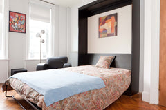 Lovely studio style private room in a quiet brownstone see photos.  Tree lined b New York, United States Townhouse in Brooklyn · ★4.81 · 1 bedroom · 1 bed · 1 bath Entire townhouse vacation rental 3297016