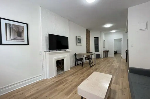 PLEASE DON'T TRY TO BOOK THE APARTMENT BEFORE CONTACTING ME FIRST, THANKS!<br />  Rental unit in New York · ★4.40 · 1 bedroom · 1 bed · 1 bath Entire rental unit vacation rental 9426526
