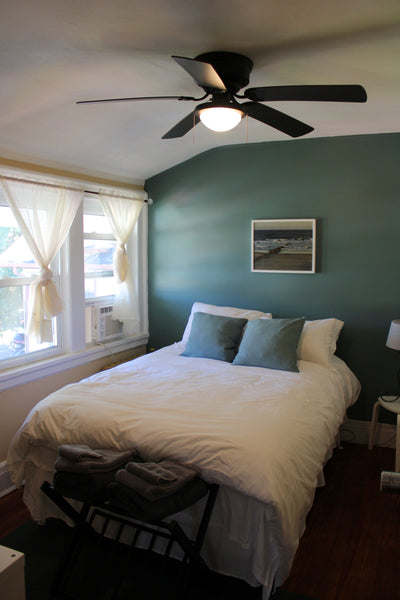 The Rockaways are truly one of the best summer escapes in New York and what bett Estes Park, CO Home in Queens · 1 bedroom · 1 bed · 1.5 shared baths Private room in home vacation rental 52368136