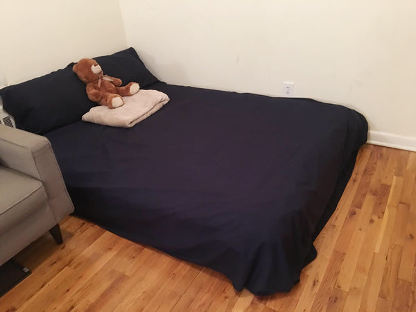 Hello. We have an extra bed in our apartment, so we’re offering it in our living New York, NY Rental unit in Brooklyn · ★4.79 · 1 bedroom · 1 bed · 1.5 shared baths Shared room in rental unit vacation rental 25355282