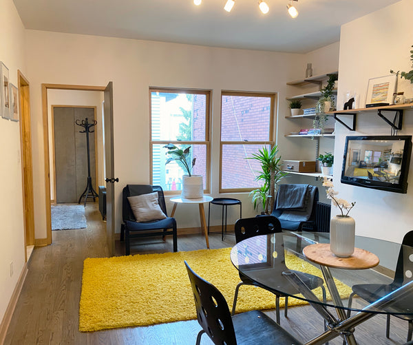 Conveniently located in the Williamsburg Brooklyn, short walk to subway, less th  Rental unit in Brooklyn · ★4.89 · 4 bedrooms · 5 beds · 2 baths Entire rental unit vacation rental 41665066