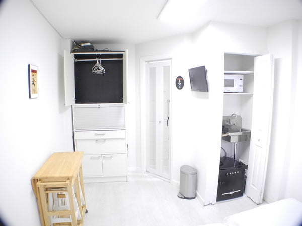 Micro Studio Space located Conveniently  to all Areas in New York City. 2 Blocks  Rental unit in New York · Studio · 2 beds · 1 bath Entire rental unit vacation rental 902455878427288307