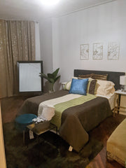 Modern stylish extra large bedroom/lounge area including chaise lounge. Perfect   Rental unit in Brooklyn · 1 bedroom · 1 bed · 1 bath Private room in rental unit vacation rental 942710768503037353