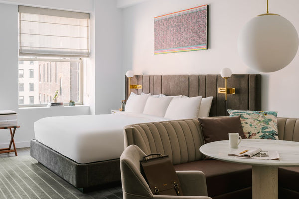 Welcome to City Hall Park, where the hustle and bustle of FiDi melt away. Have y New York, NY Rental unit in New York · Studio · 1 bed · 1 bath Entire rental unit vacation rental 50146700