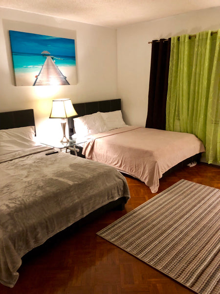 Our guest suite is suitable for your ideal trip. Guests have their private bedro New York, United States Guest suite in Brooklyn · ★4.48 · 1 bedroom · 2 beds · 1 shared bath Private room in guest suite vacation rental 30718403