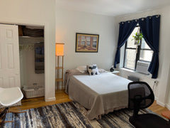 Located in the heart of Washington Heights, there is no more authentic NYC exper New York, NY Rental unit in New York · ★5.0 · 1 bedroom · 1 bed · 1 shared bath Private room in rental unit vacation rental 51299063