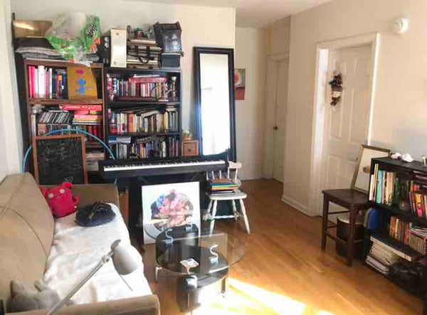 Quiet and safe area <br /><br />20min train ride to manhattan <br /><br />Laundr New York, NY Rental unit in Brooklyn · ★5.0 · 1 bedroom · 1 bed · 1 shared bath Private room in rental unit vacation rental 34467399