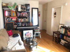 Quiet and safe area <br /><br />20min train ride to manhattan <br /><br />Laundr New York, NY Rental unit in Brooklyn · ★5.0 · 1 bedroom · 1 bed · 1 shared bath Private room in rental unit vacation rental 34467399