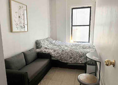 Come stay in the city. Where everything is accessible, trains are 10 mins away.  New York, NY Rental unit in New York · ★4.80 · 1 bedroom · 1 bed · 1 shared bath Private room in rental unit vacation rental 594978227209109001