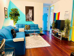 The whole group will enjoy easy access to everything from this centrally located New York, NY Rental unit in New York · 1 bedroom · 2 beds · 1 shared bath Private room in rental unit vacation rental 685694403025996699