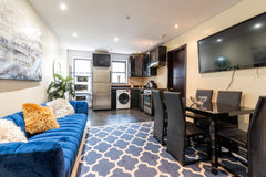 Enjoy staying right along the west side of Central Park by taking a morning stro  Rental unit in New York · ★4.63 · 3 bedrooms · 3 beds · 1 bath Entire rental unit vacation rental 702189125829955809