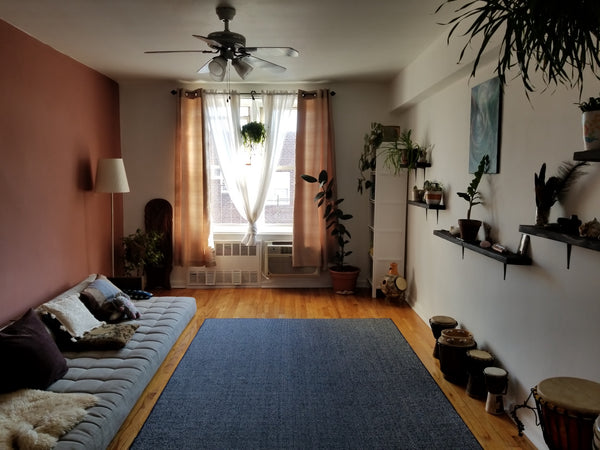 Spacious zen apartment full of natural light. Lots of plants, cozy and clean. Mi New York, United States Rental unit in Brooklyn  · 2 bedrooms · 2 beds · 1 bath Entire rental unit vacation rental 23150033