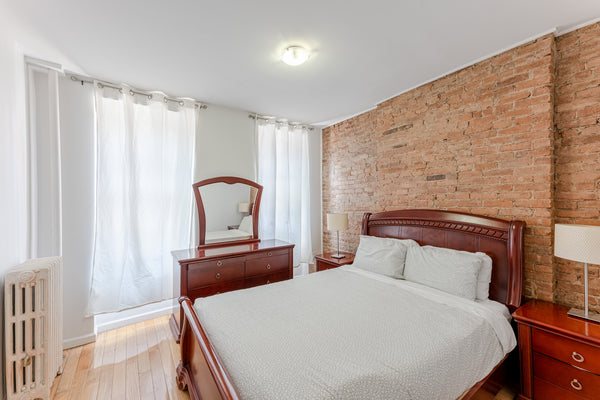 Gorgeous and well designed 2 bedoom apartment with no separate seating area loca New York, NY Rental unit in New York · 2 bedrooms · 2 beds · 1 bath Entire rental unit vacation rental 689142873808490612