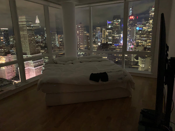 Location is exceptional. Block from Penn Station and Macy’s, 34th street shoppin  Rental unit in New York · 1 bedroom · 1 bed · 2 baths Entire rental unit vacation rental 39422367