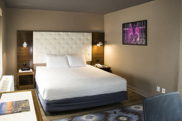 Hotel in New York · 1 bedroom · 1 bed · 1 bath Room in hotel vacation rental 1026837461712824083
