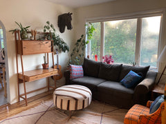 Light filled 2 bedroom apartment, overlooking McGolrick Park. We are in lively G New York, NY Rental unit in Brooklyn · 2 bedrooms · 2 beds · 1 bath Entire rental unit vacation rental 49474557