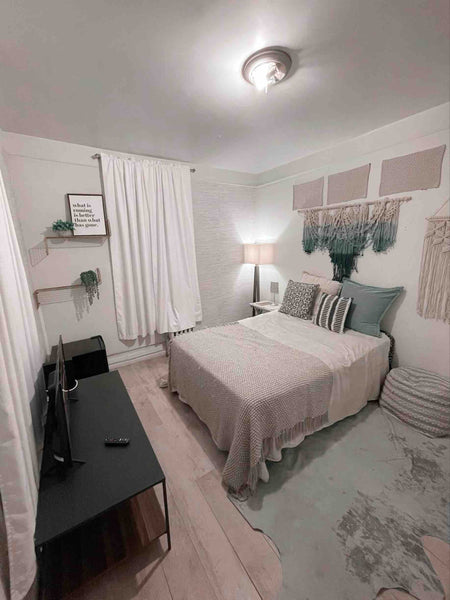 Kick back and relax in this calm, stylish space. Jersey City, NJ Rental unit in Bronx · ★4.0 · 1 bedroom · 1 bed · 1 bath Entire rental unit vacation rental 52781243