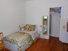This room is simply beautiful. We are looking for a nice girl and I am sure a ni New York, NY Rental unit in Queens · 1 bedroom · 1 bed · 1 bath Private room in rental unit vacation rental 3489095