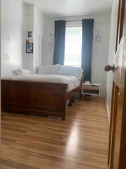its very peaceful home with professional worker ,fun and respectful host .. you  New York, NY Rental unit in Queens · ★4.83 · 1 bedroom · 1 bed · 1 shared bath Private room in rental unit vacation rental 850753223914821548