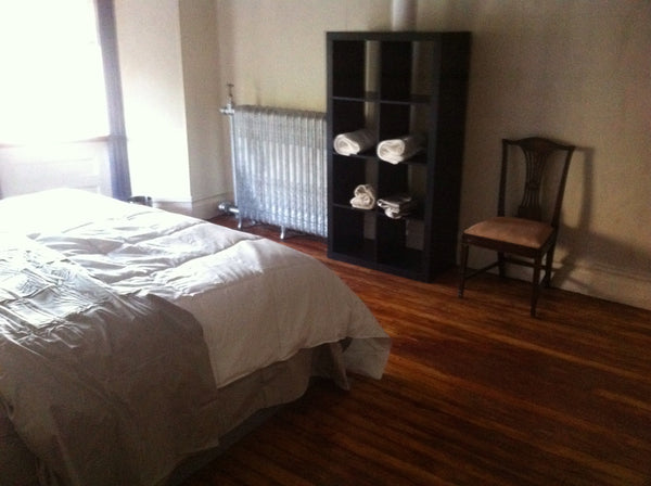 Welcome to The Big Apple. My house is located Hunter Point peninsula, walking ab  Home in Bronx · ★4.55 · 1 bedroom · 2 beds · 1 shared bath Private room in home vacation rental 7501694