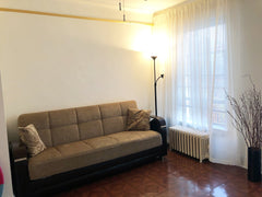 Renting a cosy room with sofa bed. 2 minutes walk to 6 train, 5 minutes to museu New York, NY Rental unit in New York · 1 bedroom · 1 bed · 1 shared bath Private room in rental unit vacation rental 34055336