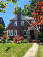 Bring the whole family to this great place with lots of room for fun.  Home in Queens · 4 bedrooms · 4 beds · 2.5 baths Entire home vacation rental 736883715878353399