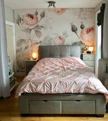 This is a very large comfortable, sun-filled room in an historic Brooklyn browns New York, NY Rental unit in Brooklyn  · 1 bedroom · 1 bed · 1 shared bath Private room in rental unit vacation rental 22081741